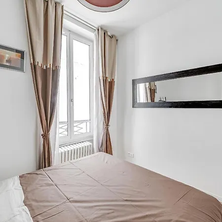 Апартаменты Bright And Equipped Close To Opera *